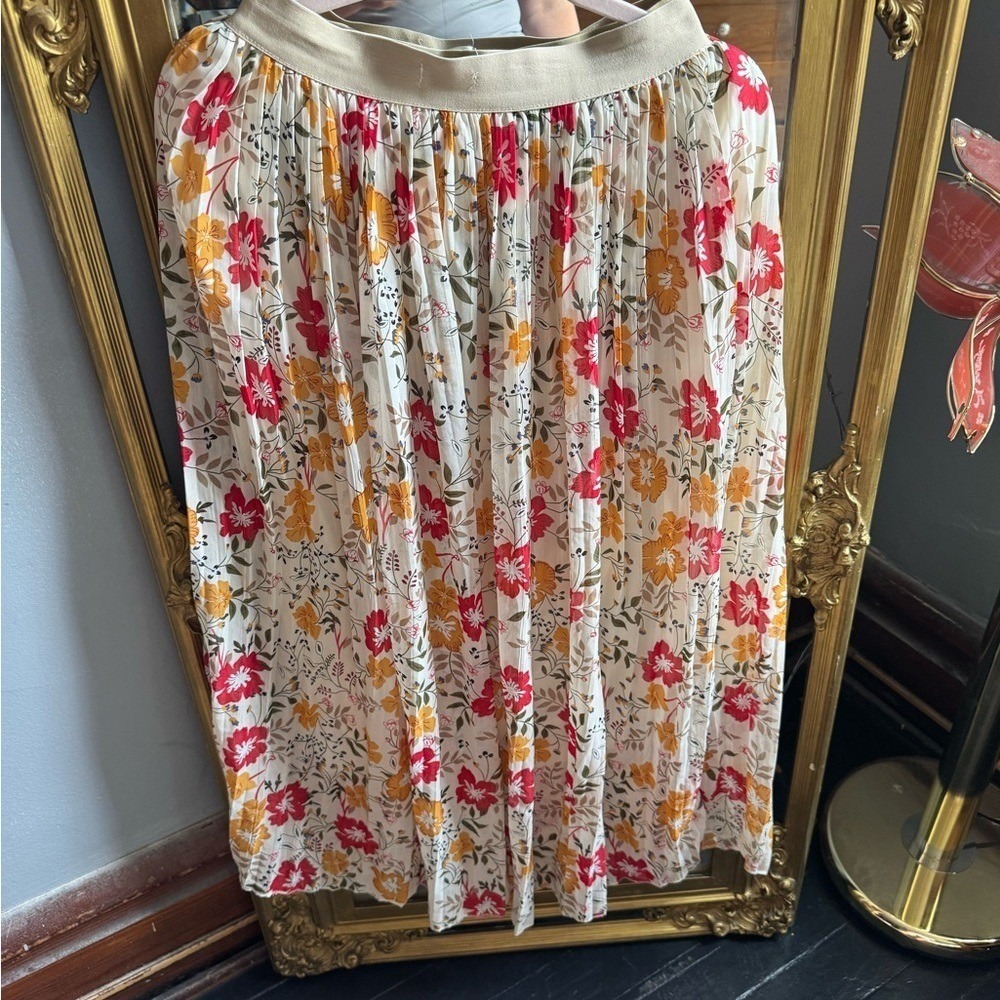 Madison Floral Pleated Midi Skirt Women M L Elastic Waist White Red Yellow - Picture 3 of 3